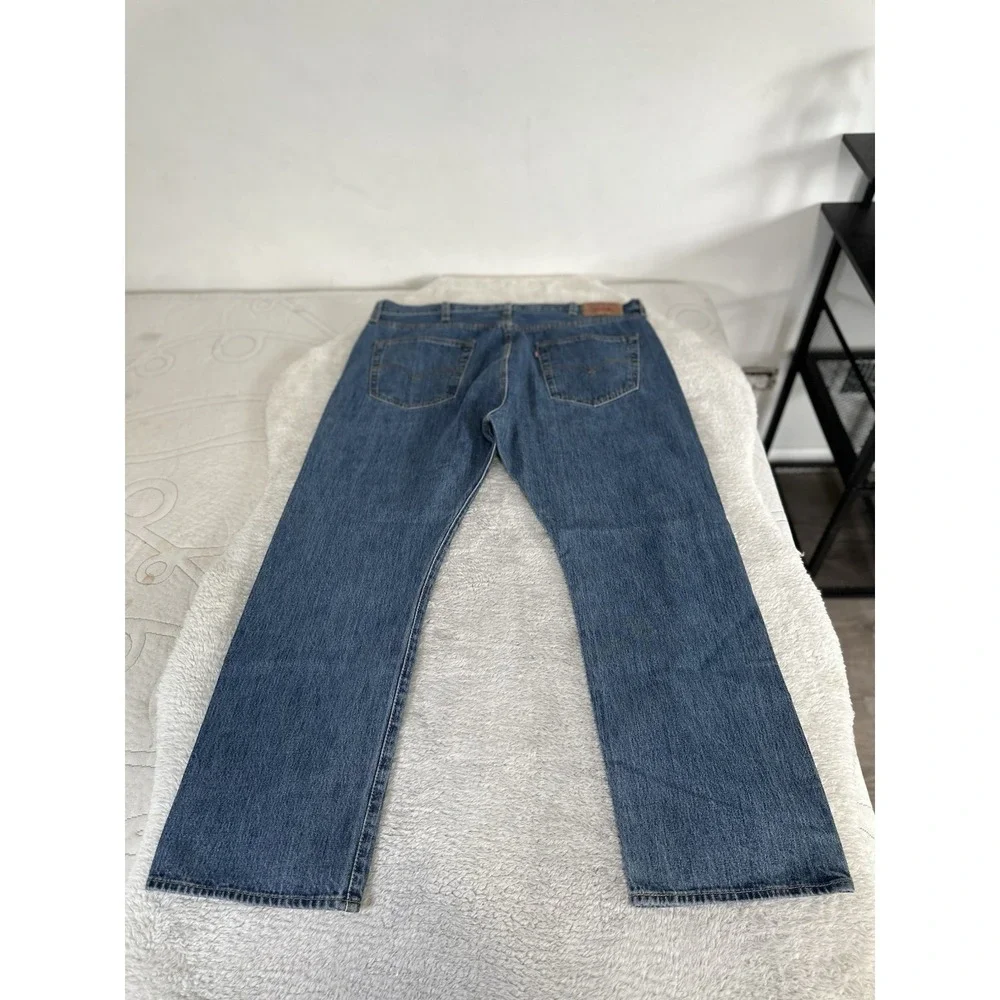 Levis used look